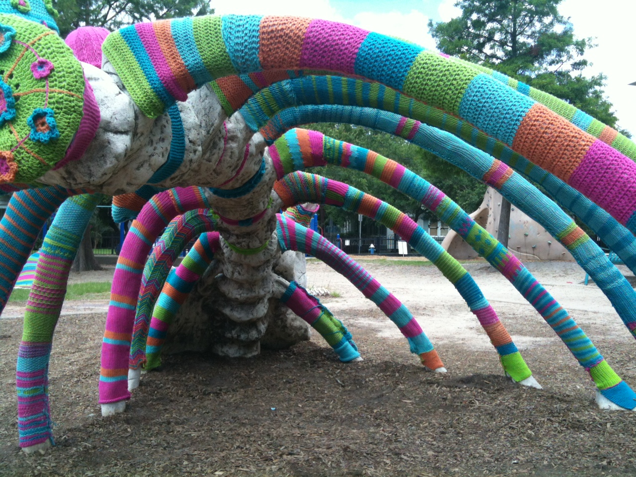 2014 Yarn Bomb! – Travisaurus Houston Heights, Houston, TX
